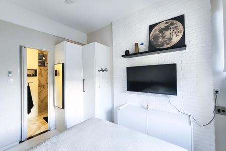 Apartamento à venda com 75m², 2 quartos e 1 vaga Apartamento à venda com 75m², 2 quartos e 1 vagaSuite