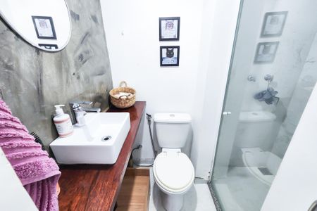 Apartamento à venda com 75m², 2 quartos e 1 vaga Apartamento à venda com 75m², 2 quartos e 1 vagaBanheiro