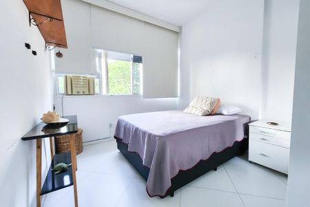 Apartamento à venda com 75m², 2 quartos e 1 vaga Apartamento à venda com 75m², 2 quartos e 1 vagaQuarto