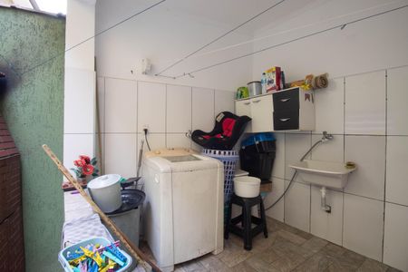 Casa à venda com 90m², 2 quartos e 2 vagas Casa à venda com 90m², 2 quartos e 2 vagasÁrea de Serviço