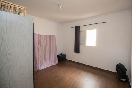 Casa à venda com 90m², 2 quartos e 2 vagas Casa à venda com 90m², 2 quartos e 2 vagasQuarto 2
