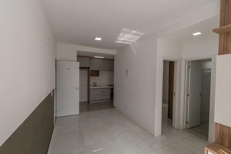 Apartamento para alugar com 52m², 2 quartos e 1 vaga Apartamento para alugar com 52m², 2 quartos e 1 vagaSala de Estar/Jantar