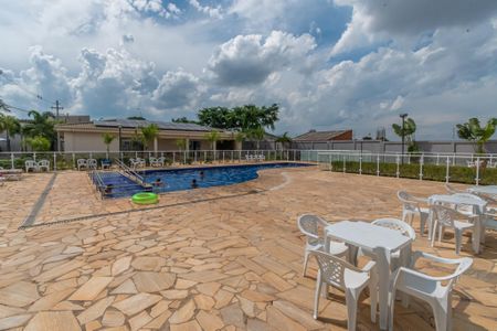 Apartamento para alugar com 52m², 2 quartos e 1 vaga Apartamento para alugar com 52m², 2 quartos e 1 vagaÁrea comum - Piscina