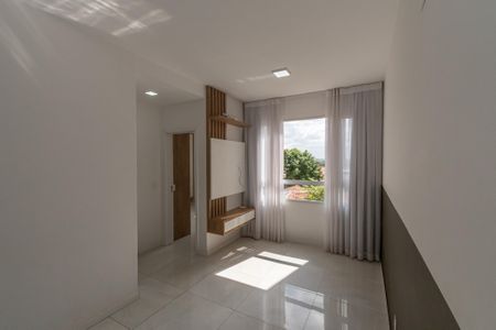 Apartamento para alugar com 52m², 2 quartos e 1 vaga Apartamento para alugar com 52m², 2 quartos e 1 vagaSala de Estar/Jantar