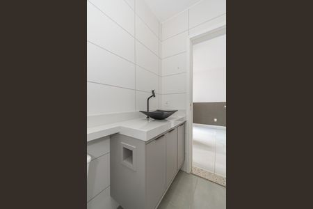 Apartamento para alugar com 52m², 2 quartos e 1 vaga Apartamento para alugar com 52m², 2 quartos e 1 vagaBanheiro Corredor