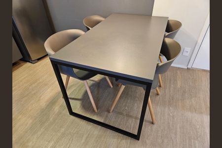 Studio para alugar com 32m², 1 quarto e sem vagaSala