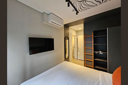 Studio para alugar com 32m², 1 quarto e sem vagaSuíte