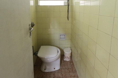 Casa à venda com 400m², 5 quartos e 4 vagasBanheiro de Serviço