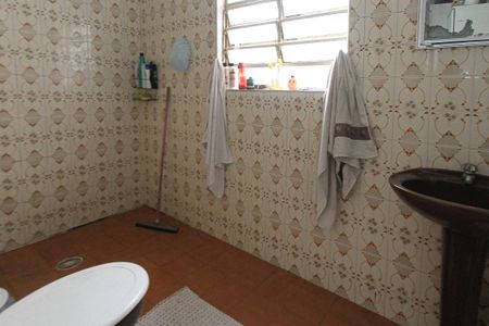 Casa à venda com 400m², 5 quartos e 4 vagasBanheiro da Suíte