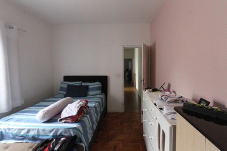 Casa à venda com 400m², 5 quartos e 4 vagasCasa 2 - Quarto 3