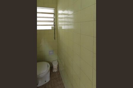 Casa à venda com 400m², 5 quartos e 4 vagasBanheiro de Serviço