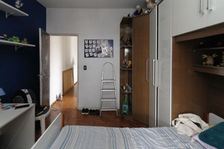 Casa à venda com 400m², 5 quartos e 4 vagasCasa 2 - Quarto 1