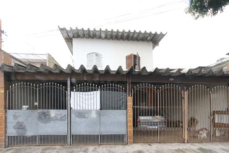 Casa à venda com 400m², 5 quartos e 4 vagasFachada