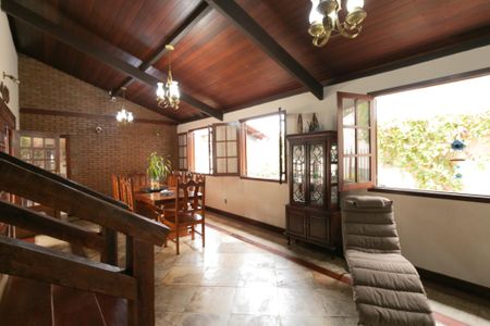 Casa à venda com 1100m², 5 quartos e 10 vagasSala de Jantar