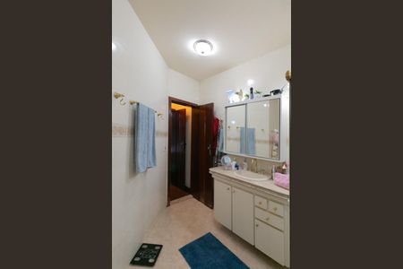 Casa à venda com 1100m², 5 quartos e 10 vagasBanheiro da Suíte