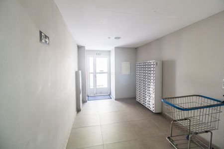 Apartamento para alugar com 50m², 2 quartos e 1 vaga Apartamento para alugar com 50m², 2 quartos e 1 vagaHall social