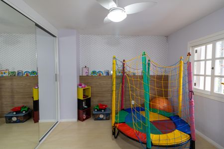 Casa à venda com 306m², 4 quartos e 2 vagasQuarto 2