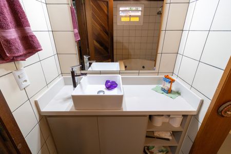 Casa à venda com 306m², 4 quartos e 2 vagasBanheiro da Suíte