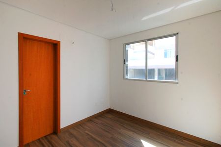 Apartamento à venda com 62m², 2 quartos e 2 vagasSuite