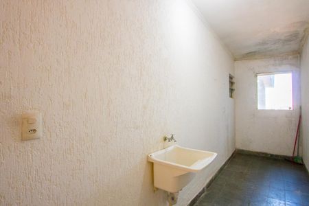 Casa para alugar com 80m², 1 quarto e sem vagaÁrea de serviço