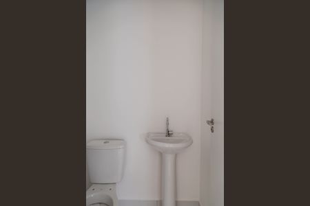 Apartamento para alugar com 32m², 2 quartos e sem vaga Apartamento para alugar com 32m², 2 quartos e sem vagaBanheiro