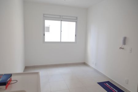 Apartamento para alugar com 32m², 2 quartos e sem vaga Apartamento para alugar com 32m², 2 quartos e sem vagaSala/Cozinha