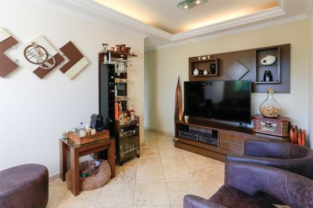 Apartamento à venda com 58m², 2 quartos e 1 vagaSala