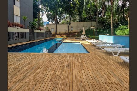 Apartamento para alugar com 65m², 2 quartos e 1 vagaÁrea comum - Piscina