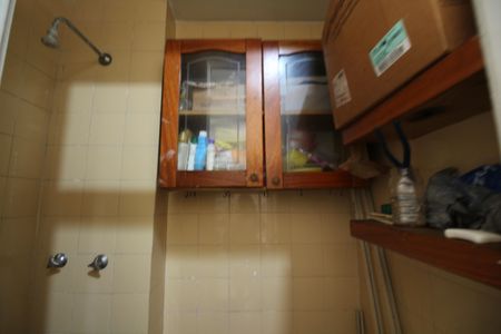 Apartamento à venda com 130m², 2 quartos e 2 vagasBanheiro de Serviço