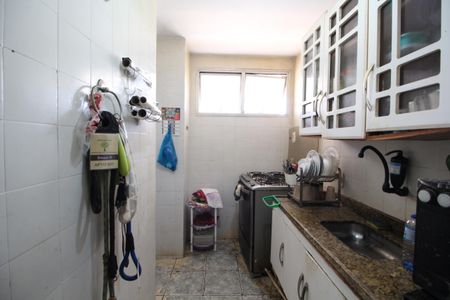 Apartamento à venda com 130m², 2 quartos e 2 vagasCozinha