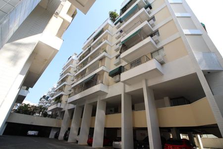 Apartamento à venda com 130m², 2 quartos e 2 vagasFachada