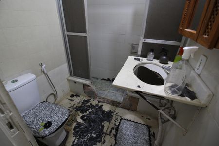Apartamento à venda com 130m², 2 quartos e 2 vagasBanheiro Social 1