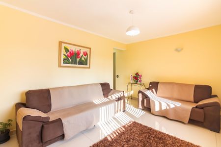 Apartamento à venda com 118m², 3 quartos e 2 vagas Apartamento à venda com 118m², 3 quartos e 2 vagasSala