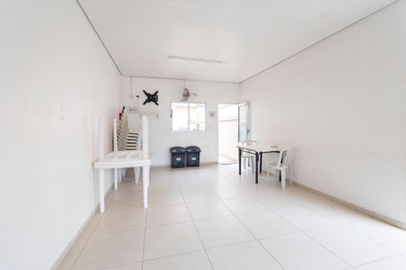 Apartamento à venda com 52m², 2 quartos e 1 vagaÁrea comum - Salão de festas