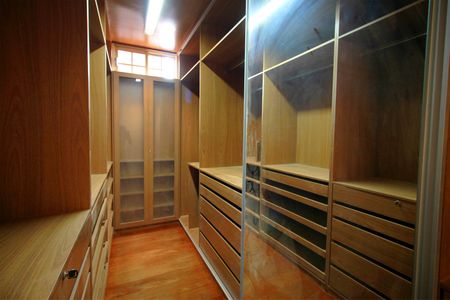 Casa à venda com 4500m², 5 quartos e 4 vagasCloset