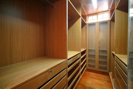 Casa à venda com 4500m², 5 quartos e 4 vagasCloset