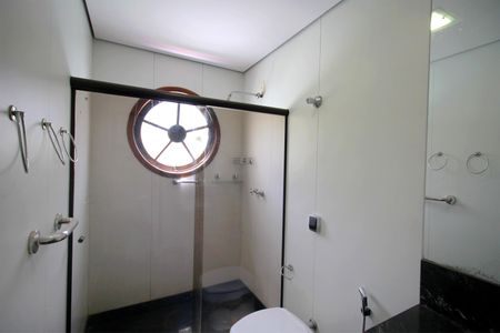 Casa à venda com 4500m², 5 quartos e 4 vagasBanheiro 1