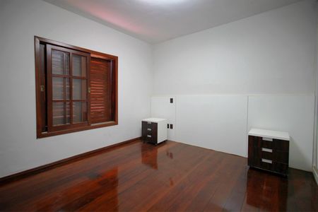 Casa à venda com 4500m², 5 quartos e 4 vagasSuíte 