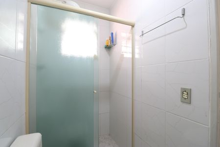 Casa à venda com 100m², 6 quartos e 3 vagasBanheiro da Suíte 3