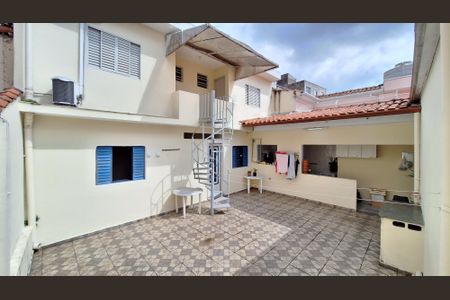 Casa à venda com 100m², 6 quartos e 3 vagasÁrea de Serviço