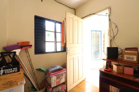 Casa à venda com 100m², 6 quartos e 3 vagasQuarto 1