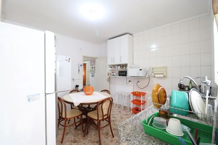 Casa à venda com 100m², 6 quartos e 3 vagasCozinha