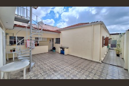 Casa à venda com 100m², 6 quartos e 3 vagasÁrea de Serviço