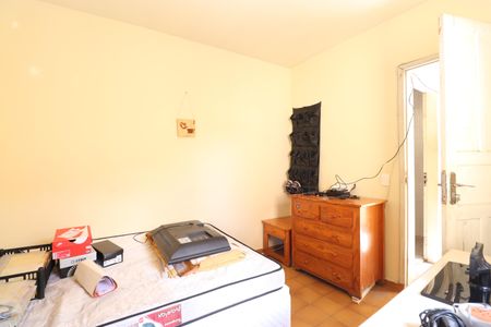 Casa à venda com 100m², 6 quartos e 3 vagasQuarto 2