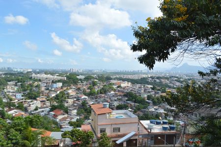 Casa de condomínio à venda com 200m², 3 quartos e 3 vagas Casa de condomínio à venda com 200m², 3 quartos e 3 vagasVista da Varanda