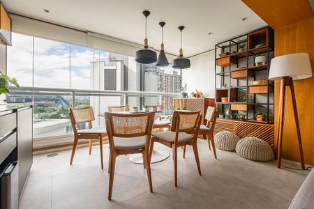 Apartamento à venda com 85m², 2 quartos e 2 vagasSala/Cozinha