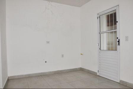 Casa à venda com 1000m², 8 quartos e 6 vagas Casa à venda com 1000m², 8 quartos e 6 vagasQuarto 2