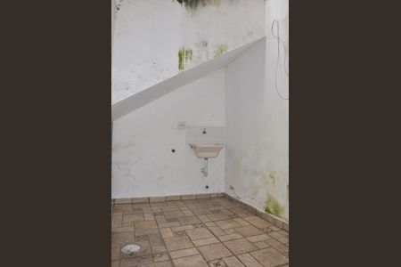 Casa à venda com 1000m², 8 quartos e 6 vagas Casa à venda com 1000m², 8 quartos e 6 vagasQuarto 1 - varanda