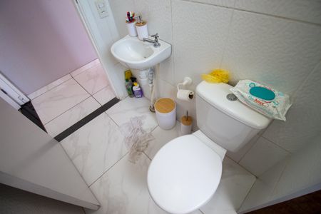 Apartamento para alugar com 42m², 2 quartos e sem vaga Apartamento para alugar com 42m², 2 quartos e sem vagaBanheiro
