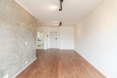 Apartamento à venda com 92m², 3 quartos e 1 vaga Apartamento à venda com 92m², 3 quartos e 1 vagaSala